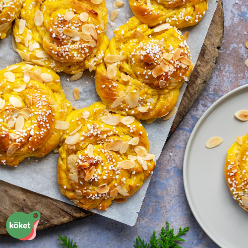 Julens saftigaste saffransbullar med mandelmassa